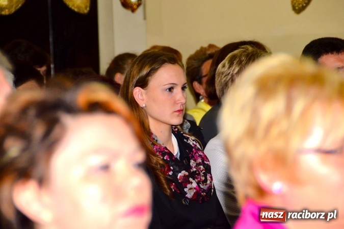 Zdjęcie w galerii na portalu naszraciborz.pl: W Bieńkowicach śpiewali dla św. Jana Pawła II  wiadomości z regionu