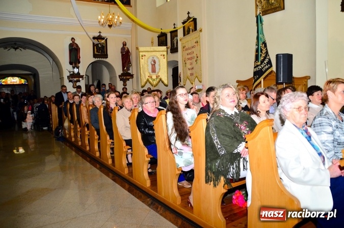 Zdjęcie w galerii na portalu naszraciborz.pl: W Bieńkowicach śpiewali dla św. Jana Pawła II  wiadomości z regionu
