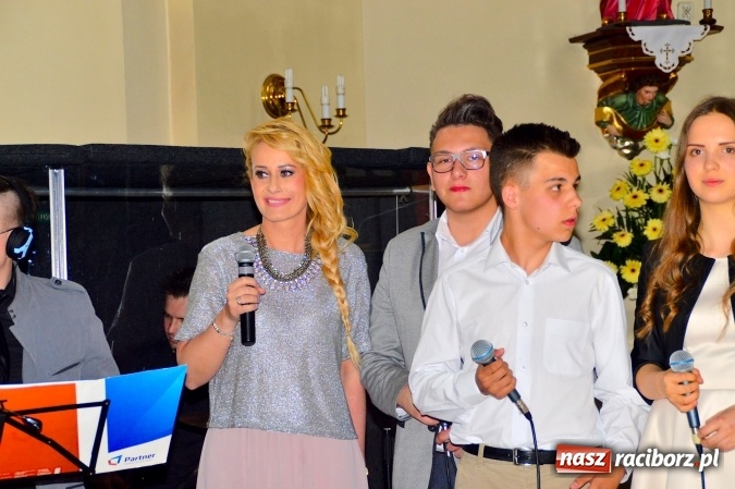 Zdjęcie w galerii na portalu naszraciborz.pl: W Bieńkowicach śpiewali dla św. Jana Pawła II  wiadomości z regionu