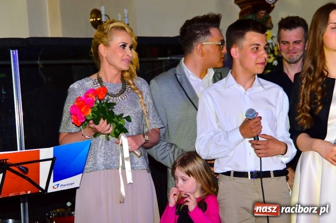 Zdjęcie w galerii na portalu naszraciborz.pl: W Bieńkowicach śpiewali dla św. Jana Pawła II  wiadomości z regionu