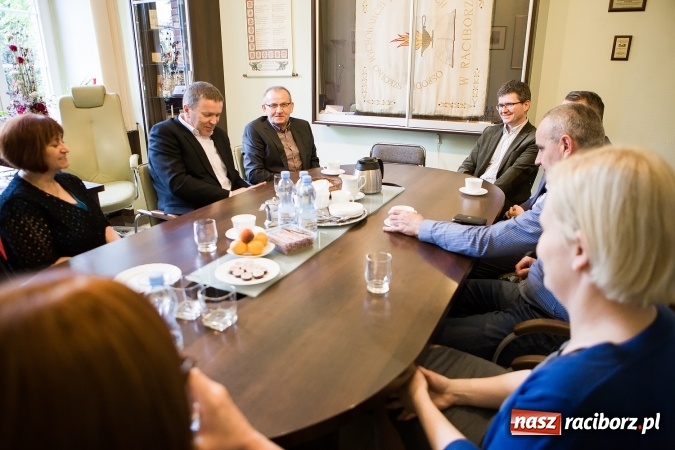 Zdjęcie w galerii na portalu naszraciborz.pl: Powstanie nowatorski program wsparcia edukacji os&oacute;b niepełnosprawnych na poziomie studi&oacute;w wyższych wiadomości z regionu