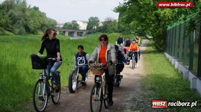 Zdjęcie w galerii na portalu naszraciborz.pl: Finał Tygodnia Bibliotek - coś dla ducha i ciała wiadomości z regionu