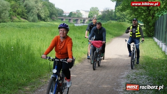 Zdjęcie w galerii na portalu naszraciborz.pl: Finał Tygodnia Bibliotek - coś dla ducha i ciała wiadomości z regionu