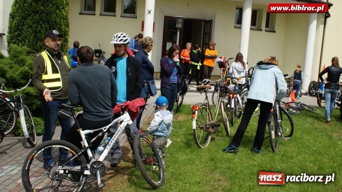 Zdjęcie w galerii na portalu naszraciborz.pl: Finał Tygodnia Bibliotek - coś dla ducha i ciała wiadomości z regionu
