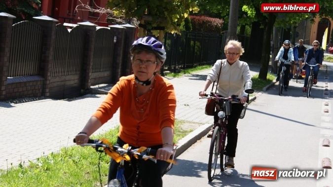 Zdjęcie w galerii na portalu naszraciborz.pl: Finał Tygodnia Bibliotek - coś dla ducha i ciała wiadomości z regionu