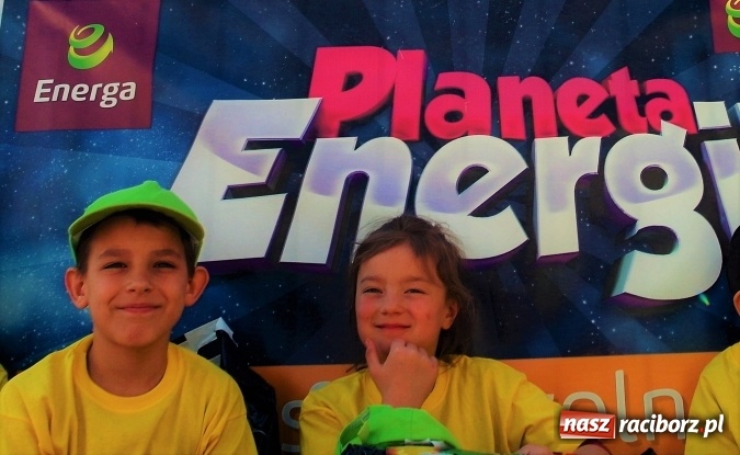 Zdjęcie w galerii na portalu naszraciborz.pl: Uczniowie ZSO w Kuźni Raciborskiej wyróżnieni w ogólnopolskim konkursie Planeta Energii  wiadomości z regionu