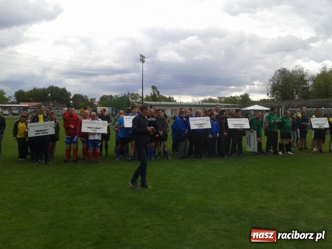 Zdjęcie w galerii na portalu naszraciborz.pl: Udany start Animuszu w turnieju piłki nożnej w Rudzie Śląskiej wiadomości z regionu