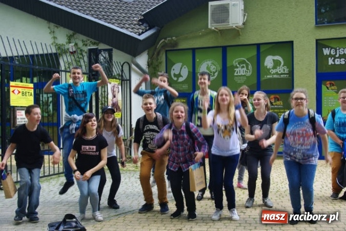 Zdjęcie w galerii na portalu naszraciborz.pl: Odwiedziny uczniów Gimnazjum nr 5 w Opolu  wiadomości z regionu