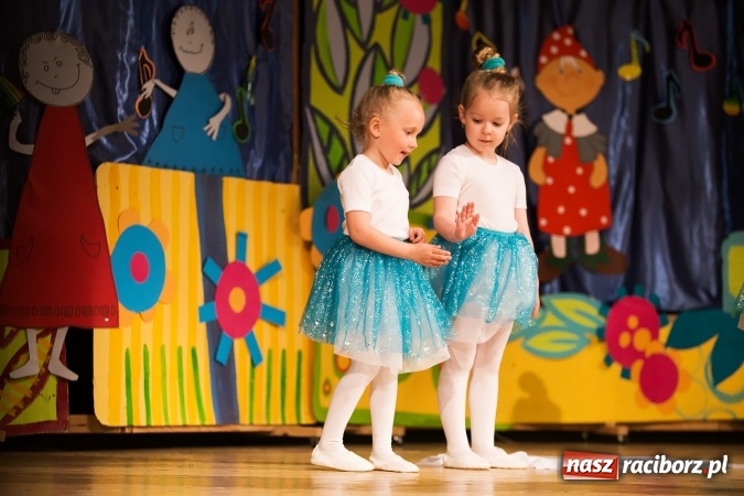 Zdjęcie w galerii na portalu naszraciborz.pl: Zdolne przedszkolaki zaprezentowały swoje umiejętności po raz si&oacute;dmy w RCK-u wiadomości z regionu