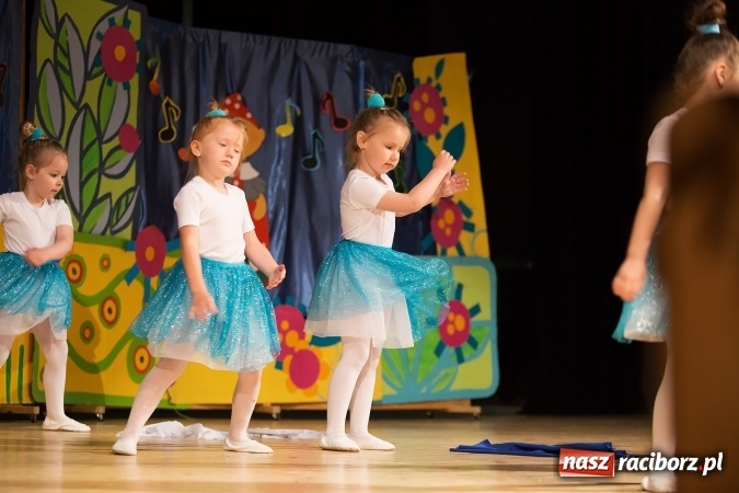 Zdjęcie w galerii na portalu naszraciborz.pl: Zdolne przedszkolaki zaprezentowały swoje umiejętności po raz si&oacute;dmy w RCK-u wiadomości z regionu