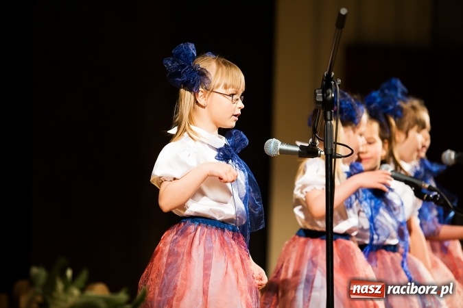 Zdjęcie w galerii na portalu naszraciborz.pl: Zdolne przedszkolaki zaprezentowały swoje umiejętności po raz si&oacute;dmy w RCK-u wiadomości z regionu