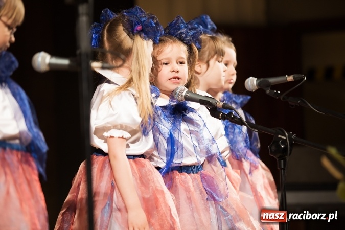 Zdjęcie w galerii na portalu naszraciborz.pl: Zdolne przedszkolaki zaprezentowały swoje umiejętności po raz si&oacute;dmy w RCK-u wiadomości z regionu