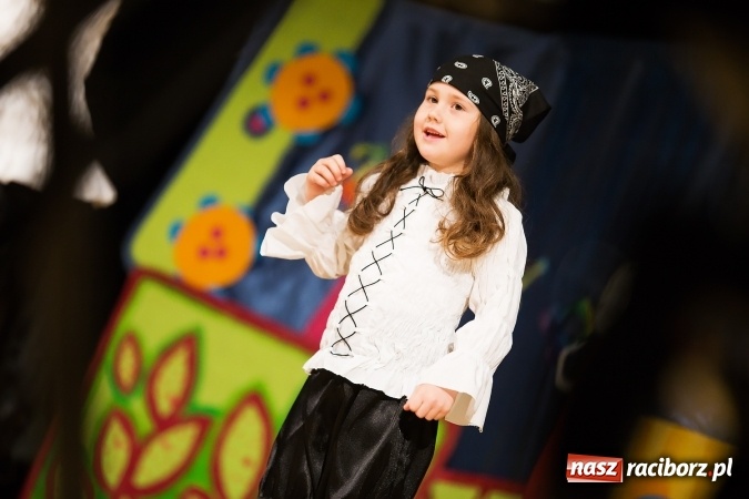Zdjęcie w galerii na portalu naszraciborz.pl: Zdolne przedszkolaki zaprezentowały swoje umiejętności po raz si&oacute;dmy w RCK-u wiadomości z regionu