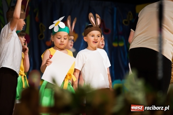 Zdjęcie w galerii na portalu naszraciborz.pl: Zdolne przedszkolaki zaprezentowały swoje umiejętności po raz si&oacute;dmy w RCK-u wiadomości z regionu