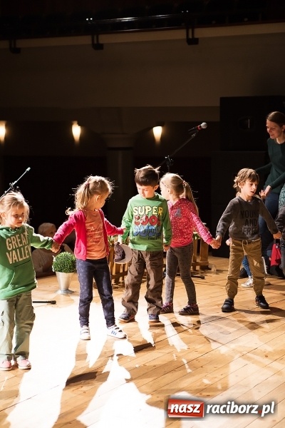 Zdjęcie w galerii na portalu naszraciborz.pl: Zdolne przedszkolaki zaprezentowały swoje umiejętności po raz si&oacute;dmy w RCK-u wiadomości z regionu