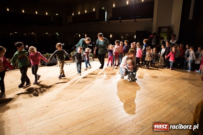 Zdjęcie w galerii na portalu naszraciborz.pl: Zdolne przedszkolaki zaprezentowały swoje umiejętności po raz si&oacute;dmy w RCK-u wiadomości z regionu