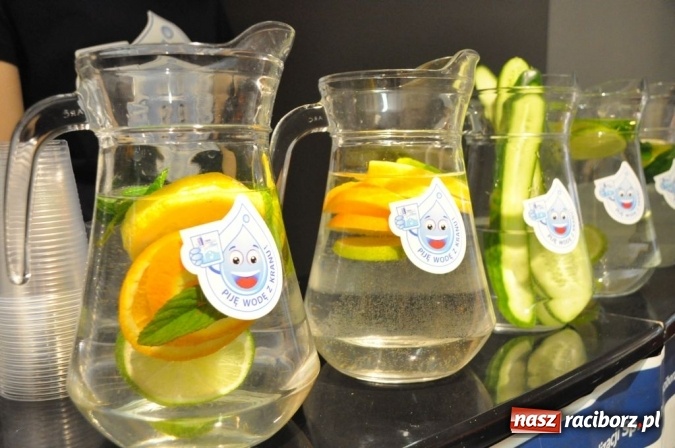 Zdjęcie w galerii na portalu naszraciborz.pl: Dzień Otwarty Akademii Fitness w H2Ostróg wiadomości z regionu