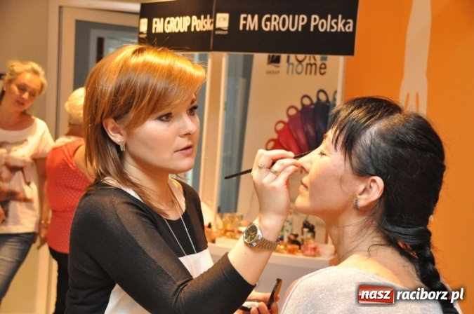 Zdjęcie w galerii na portalu naszraciborz.pl: Dzień Otwarty Akademii Fitness w H2Ostróg wiadomości z regionu