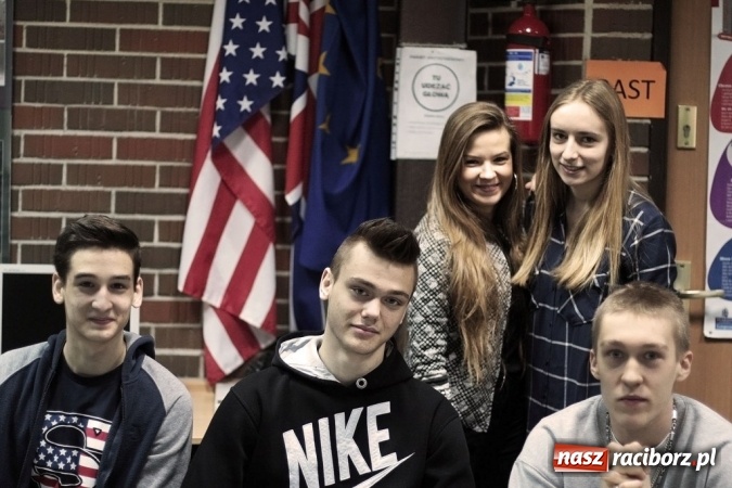 Zdjęcie w galerii na portalu naszraciborz.pl: Zespół Szkół Ogólnokształcących nr 1, czyli… nie tylko Kasprowicz  wiadomości z regionu