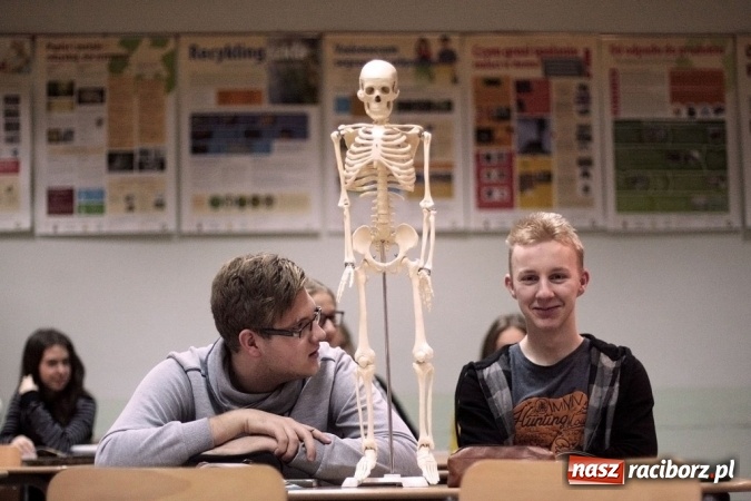 Zdjęcie w galerii na portalu naszraciborz.pl: Zespół Szkół Ogólnokształcących nr 1, czyli… nie tylko Kasprowicz  wiadomości z regionu