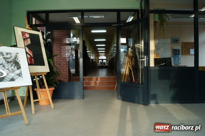 Zdjęcie w galerii na portalu naszraciborz.pl: Zespół Szkół Ogólnokształcących nr 1, czyli… nie tylko Kasprowicz  wiadomości z regionu