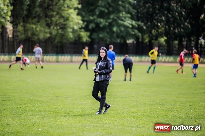 Zdjęcie w galerii na portalu naszraciborz.pl: Bitwa na balony i Fight Ball w pierwszy dzień Raciborskich Juwenaliów wiadomości z regionu