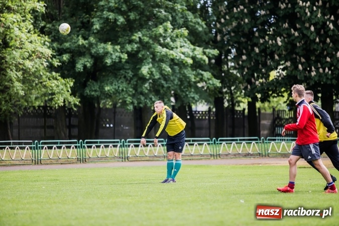Zdjęcie w galerii na portalu naszraciborz.pl: Bitwa na balony i Fight Ball w pierwszy dzień Raciborskich Juwenaliów wiadomości z regionu