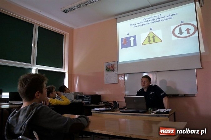 Zdjęcie w galerii na portalu naszraciborz.pl: Egzamin młodych rowerzystów  wiadomości z regionu