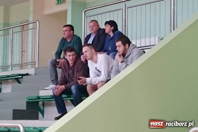 Zdjęcie w galerii na portalu naszraciborz.pl: Koszykówka. Białe Mewy na fali  wiadomości z regionu