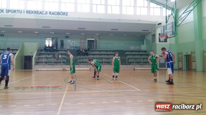 Zdjęcie w galerii na portalu naszraciborz.pl: Koszykówka. Białe Mewy na fali  wiadomości z regionu