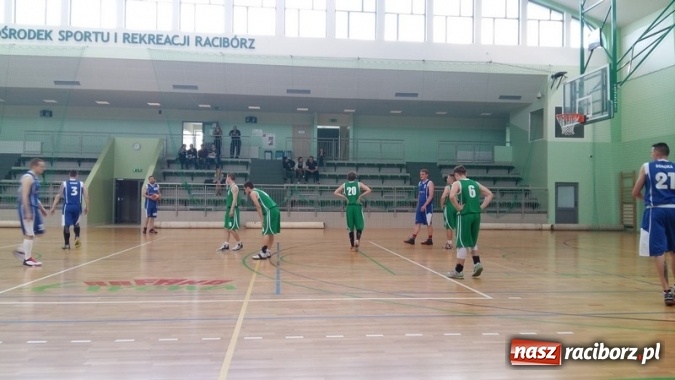 Zdjęcie w galerii na portalu naszraciborz.pl: Koszykówka. Białe Mewy na fali  wiadomości z regionu