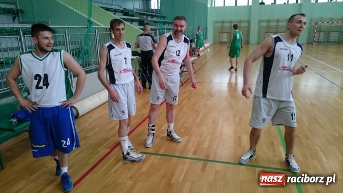 Zdjęcie w galerii na portalu naszraciborz.pl: Koszykówka. Białe Mewy na fali  wiadomości z regionu