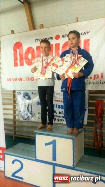 Zdjęcie w galerii na portalu naszraciborz.pl: Sukcesy Łamator&oacute;w na rybnickich matach wiadomości z regionu