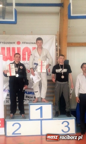 Zdjęcie w galerii na portalu naszraciborz.pl: Sukcesy Łamator&oacute;w na rybnickich matach wiadomości z regionu