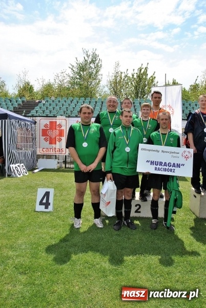 Zdjęcie w galerii na portalu naszraciborz.pl: Huragan Racibórz na podium turnieju piłki nożnej w Rudzie Śląskiej  wiadomości z regionu