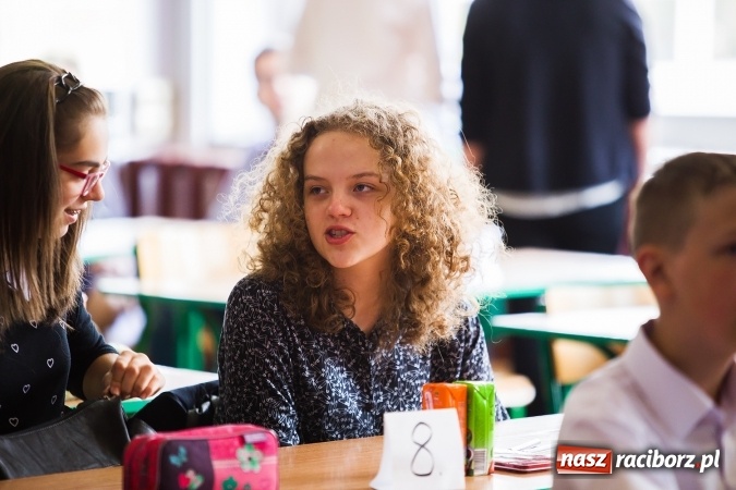 Zdjęcie w galerii na portalu naszraciborz.pl: Uczniowie podstawówek rywalizowali w XII Powiatowym Konkursie Matematyczno-Przyrodniczym Ekomat wiadomości z regionu