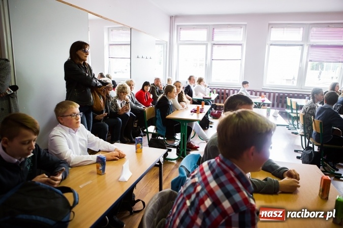 Zdjęcie w galerii na portalu naszraciborz.pl: Uczniowie podstawówek rywalizowali w XII Powiatowym Konkursie Matematyczno-Przyrodniczym Ekomat wiadomości z regionu