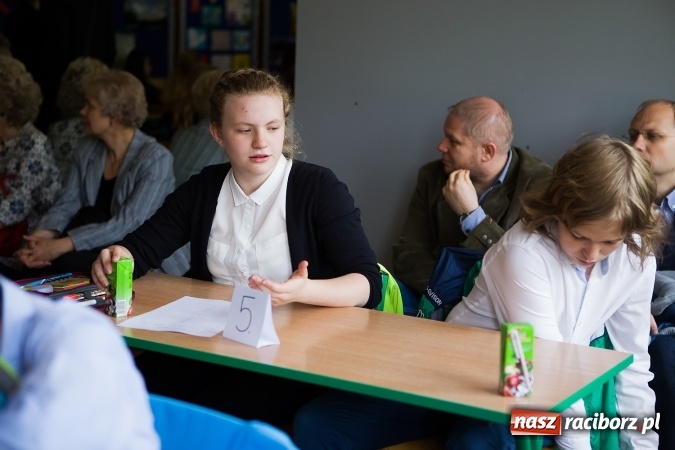 Zdjęcie w galerii na portalu naszraciborz.pl: Uczniowie podstawówek rywalizowali w XII Powiatowym Konkursie Matematyczno-Przyrodniczym Ekomat wiadomości z regionu