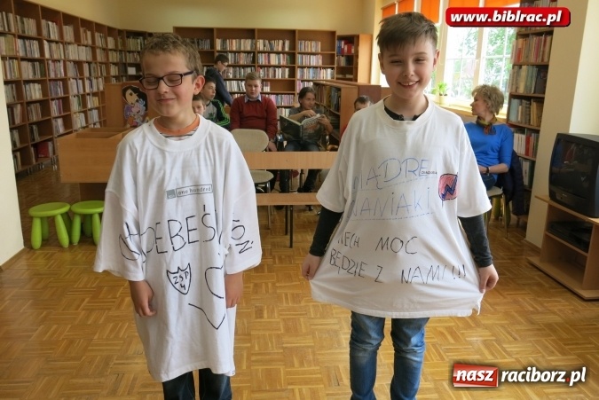 Zdjęcie w galerii na portalu naszraciborz.pl: Teatr, gra i imieniny Koziołka Matołka, czyli Biblioteka inspiruje od najmłodszych lat  wiadomości z regionu