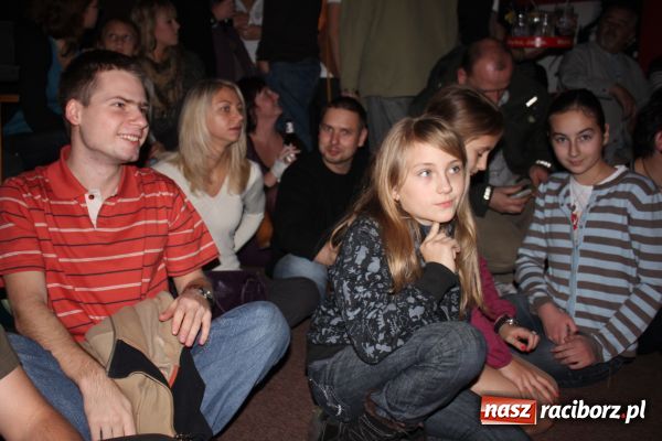 Zdjęcie w galerii na portalu naszraciborz.pl: Premierowe trzydwa%UHT na Końcu Świata wiadomości z regionu