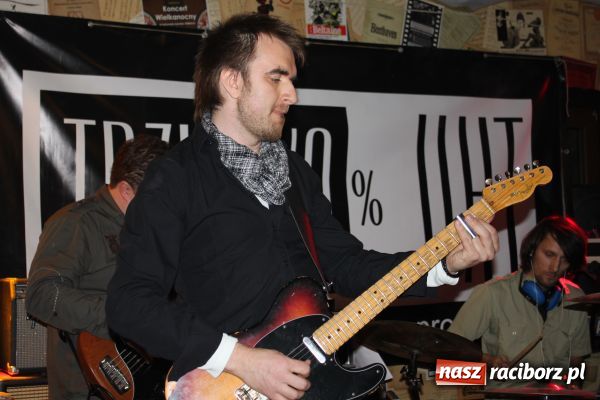 Zdjęcie w galerii na portalu naszraciborz.pl: Premierowe trzydwa%UHT na Końcu Świata wiadomości z regionu