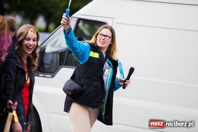 Zdjęcie w galerii na portalu naszraciborz.pl: Juwenalia 2016. Przejazd studentów na Zamek Piastowski wiadomości z regionu