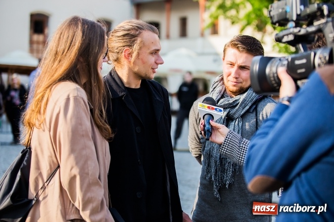 Zdjęcie w galerii na portalu naszraciborz.pl: Juwenalia Raciborskie 2016 już za nami. Grubson porwał publiczność wiadomości z regionu