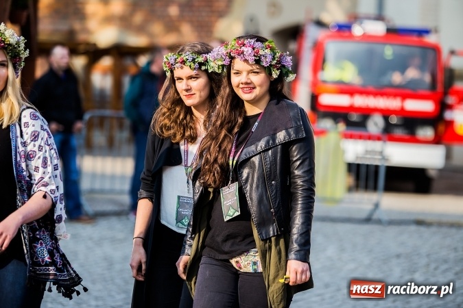 Zdjęcie w galerii na portalu naszraciborz.pl: Juwenalia Raciborskie 2016 już za nami. Grubson porwał publiczność wiadomości z regionu