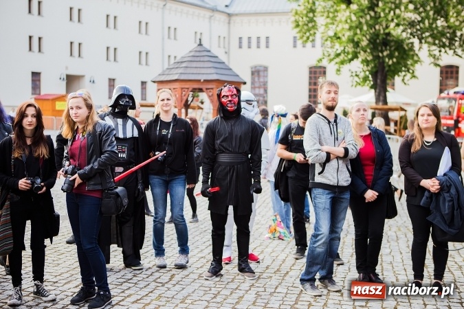 Zdjęcie w galerii na portalu naszraciborz.pl: Juwenalia Raciborskie 2016 już za nami. Grubson porwał publiczność wiadomości z regionu
