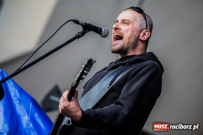 Zdjęcie w galerii na portalu naszraciborz.pl: Juwenalia Raciborskie 2016 już za nami. Grubson porwał publiczność wiadomości z regionu