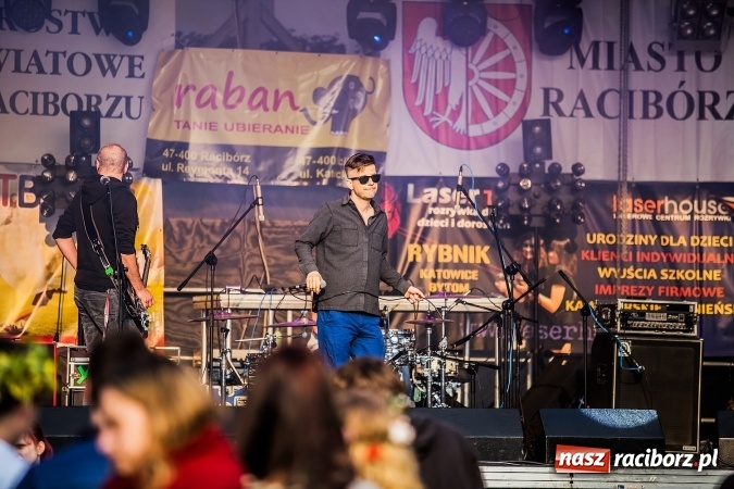 Zdjęcie w galerii na portalu naszraciborz.pl: Juwenalia Raciborskie 2016 już za nami. Grubson porwał publiczność wiadomości z regionu