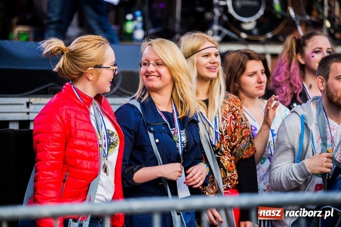 Zdjęcie w galerii na portalu naszraciborz.pl: Juwenalia Raciborskie 2016 już za nami. Grubson porwał publiczność wiadomości z regionu