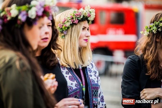 Zdjęcie w galerii na portalu naszraciborz.pl: Juwenalia Raciborskie 2016 już za nami. Grubson porwał publiczność wiadomości z regionu