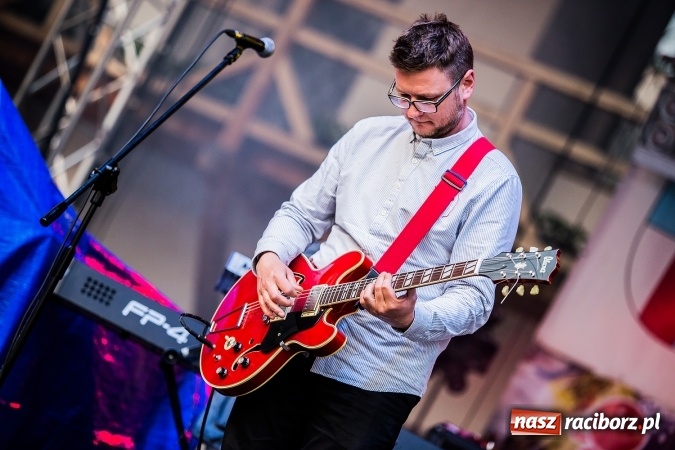 Zdjęcie w galerii na portalu naszraciborz.pl: Juwenalia Raciborskie 2016 już za nami. Grubson porwał publiczność wiadomości z regionu